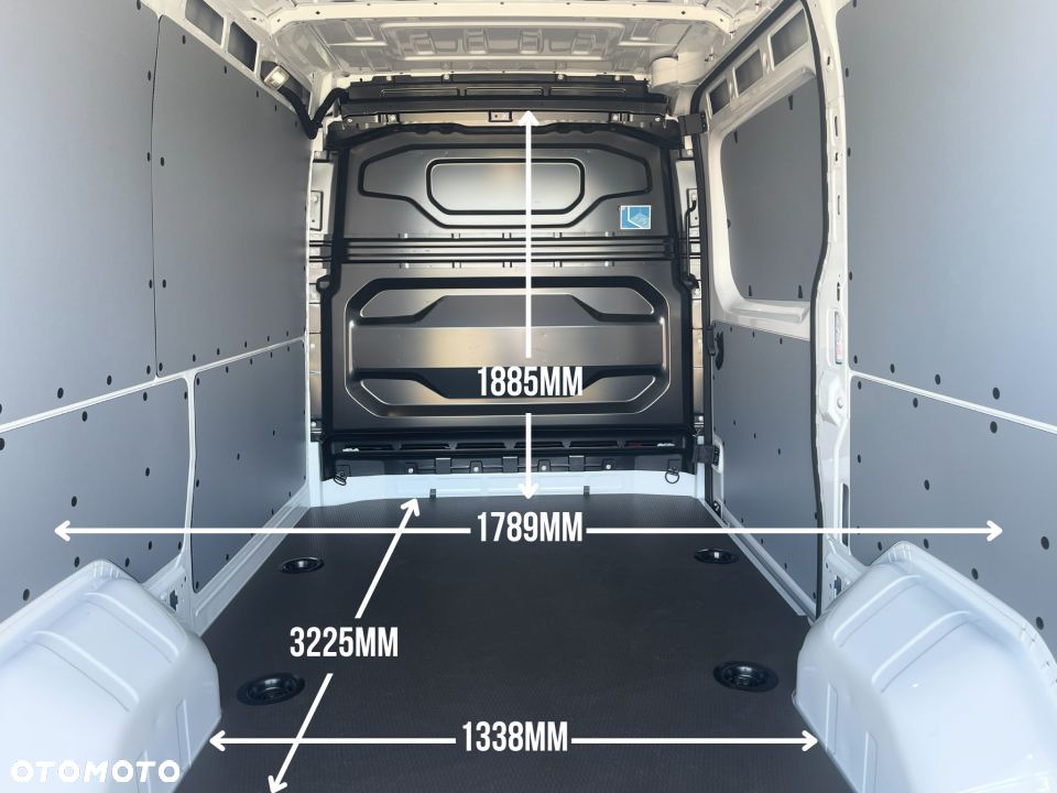 Nissan Interstar - 10