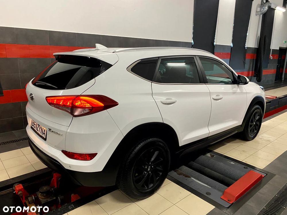 Hyundai Tucson 1.6 GDI BlueDrive Style 2WD - 10