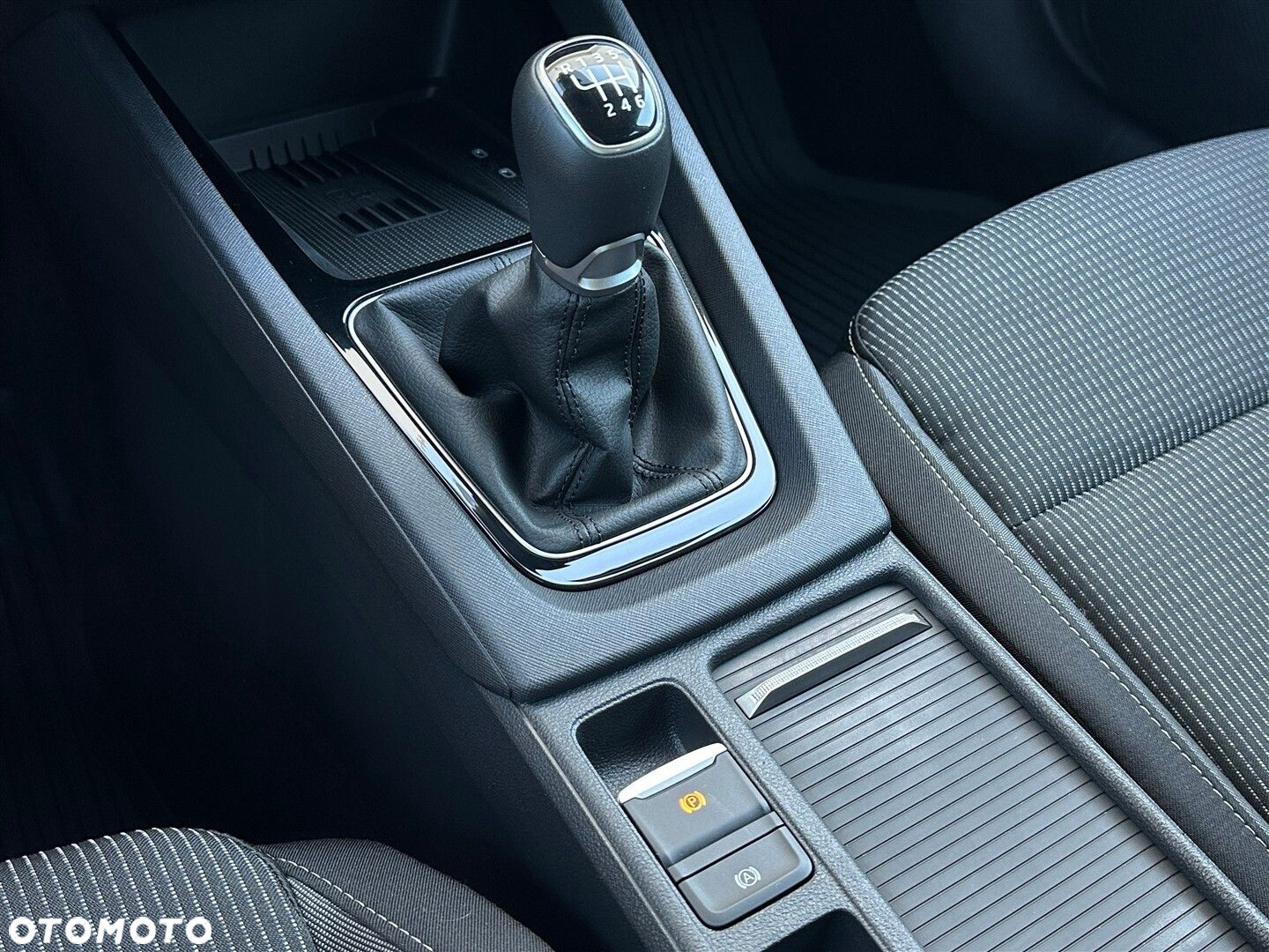 Skoda Octavia 1.5 TSI Selection - 21