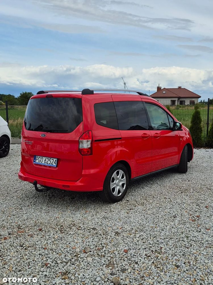 Ford Tourneo Courier 1.5 TDCi Ambiente - 9