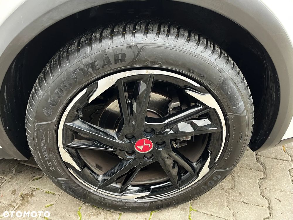 DS Automobiles DS 7 Crossback 1.6 PureTech Performance Line + - 29