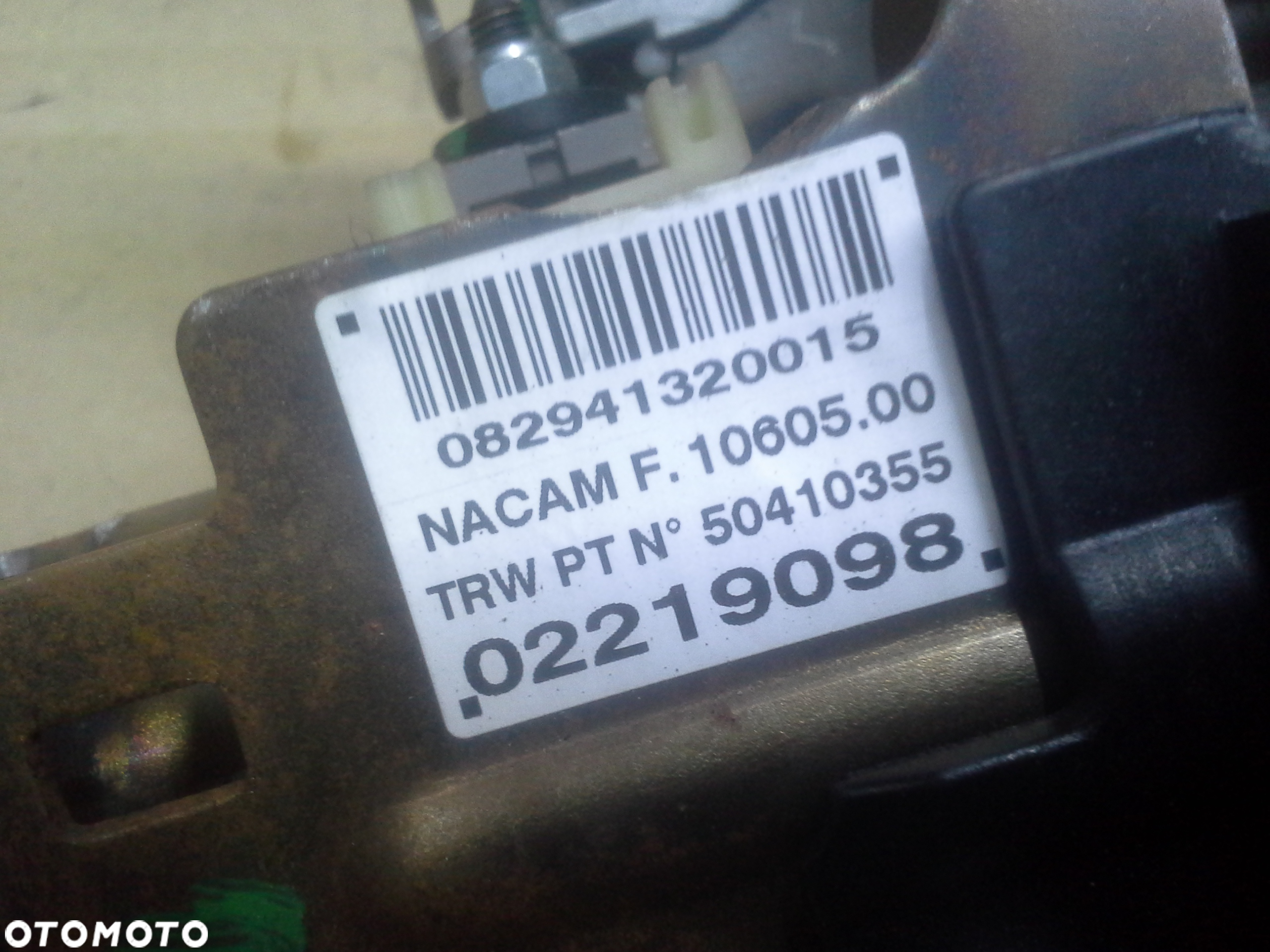 Renault Clio III wspomaganie elektryczne TRW 8200937929-G - 3