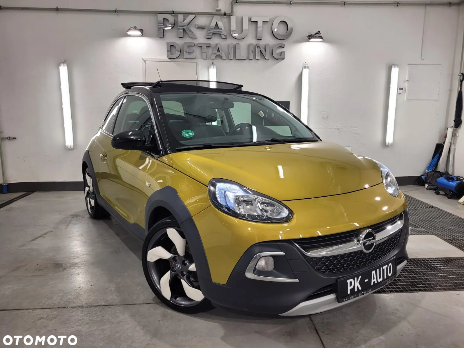 Opel Adam 1.4 Rocks Unlimited - 2