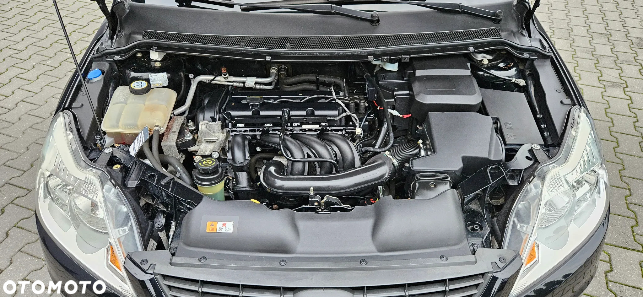Ford Focus Turnier 1.6 16V Black Magic - 7