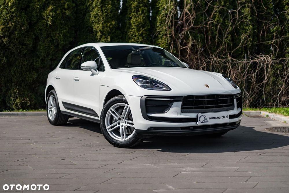 Porsche Macan Standard - 3