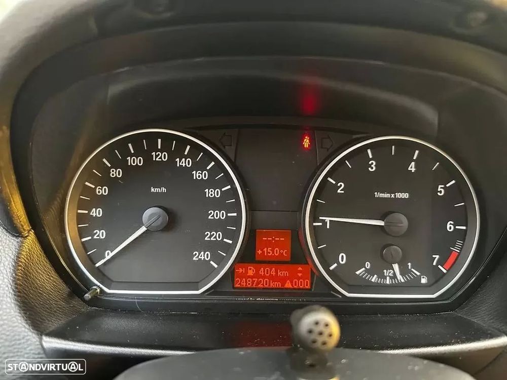 BMW 118 i - 15