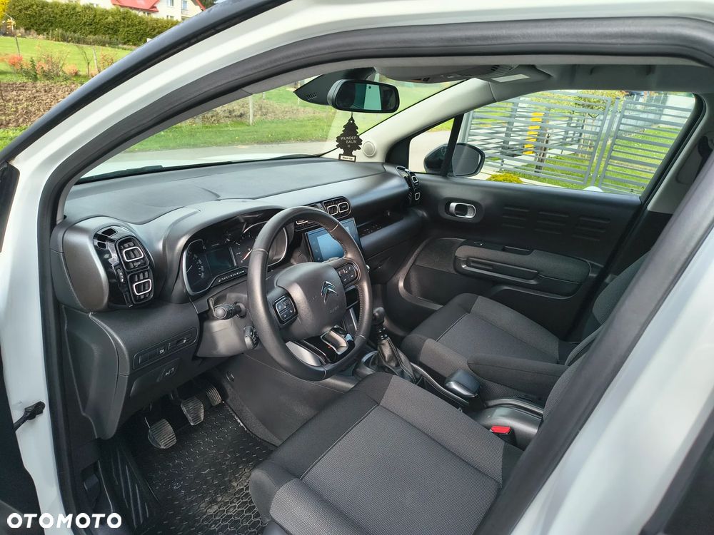 Citroën C3 Aircross PureTech 110 Stop & Start OPF SHINE - 17