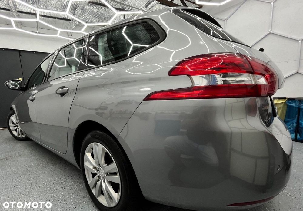 Peugeot 308 - 15