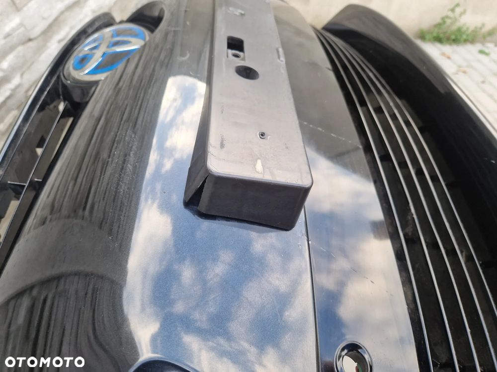 Zderzak Toyota Mirai - 14