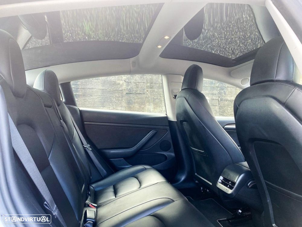 Tesla Model 3 Standard Range Plus RWD - 6