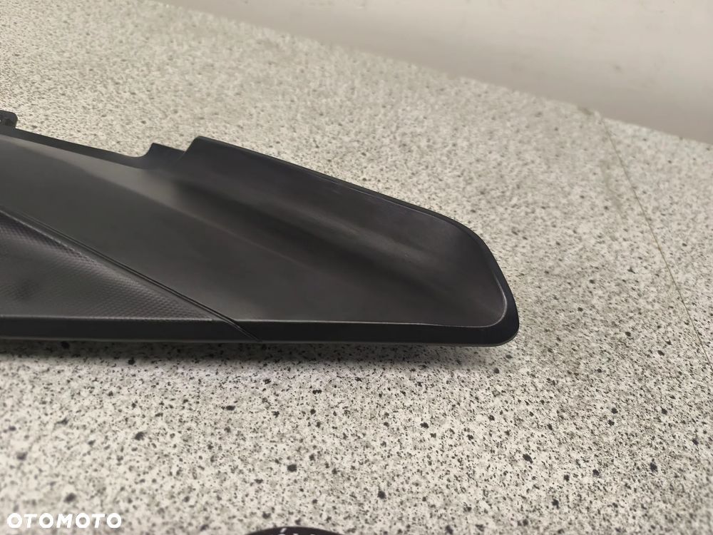 Owiewka, osłona prawa, bok, boczek, wypełnienie prawe Triumph Trident 660 2022 - 7