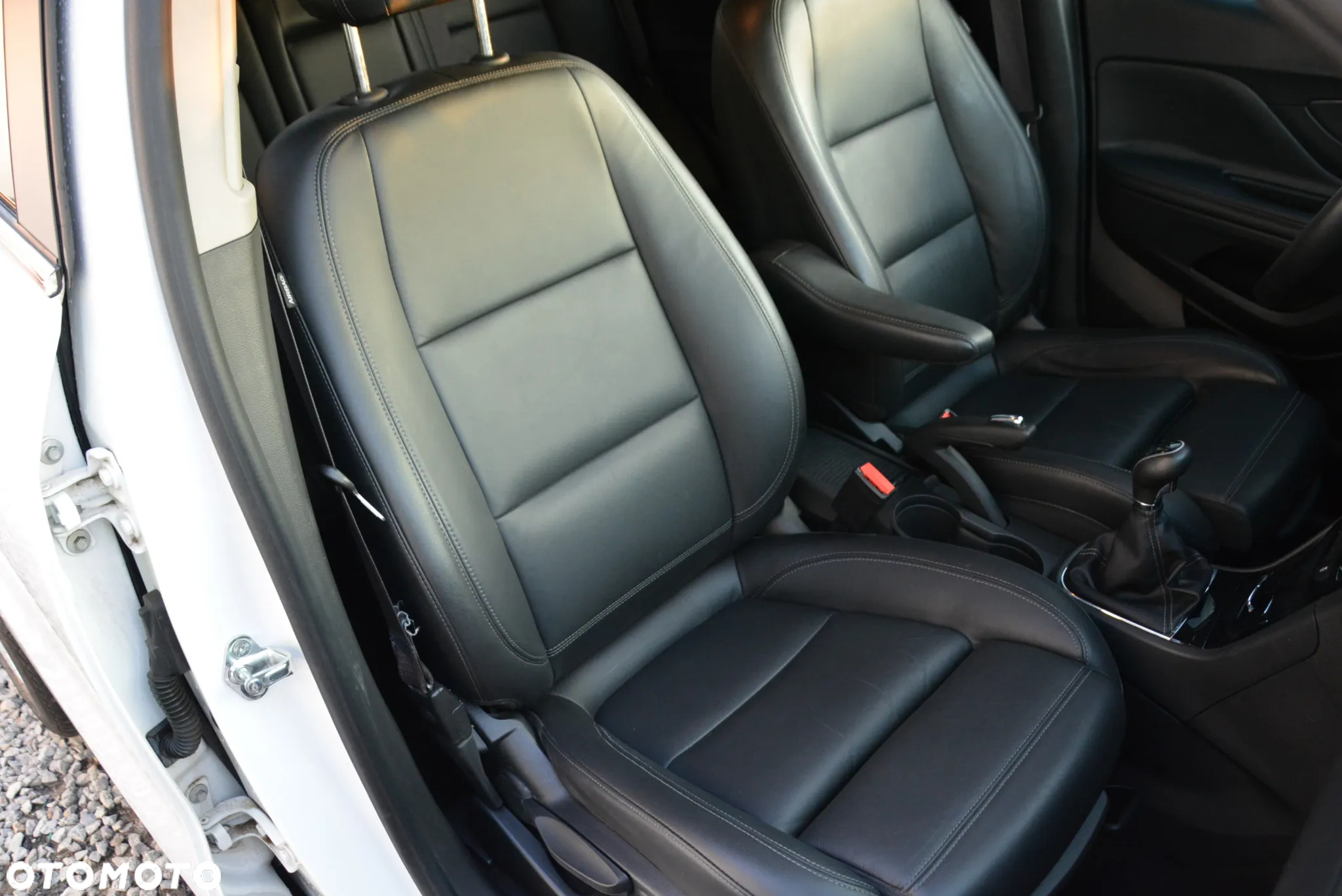 Opel Mokka X 1.4 T Elite S&S - 31
