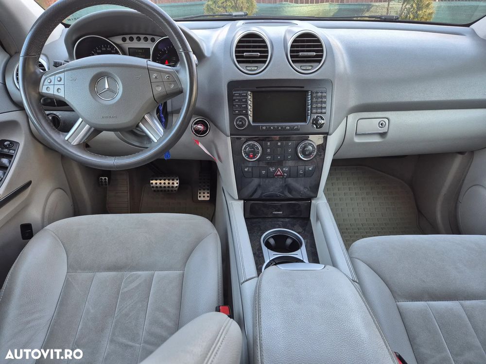 Mercedes-Benz ML - 19