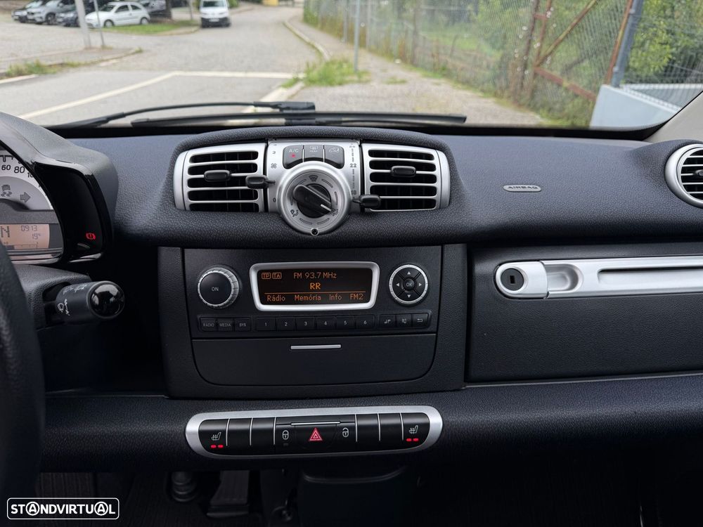 Smart ForTwo Coupé 0.8 cdi Passion 54 - 17