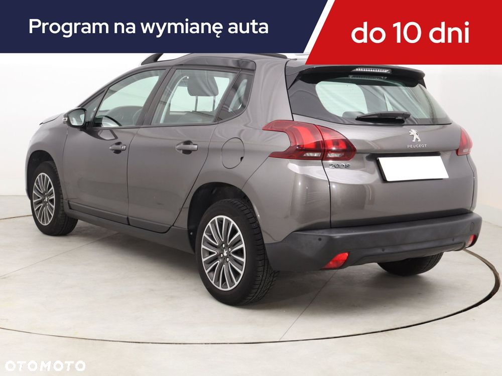 Peugeot 2008 - 6