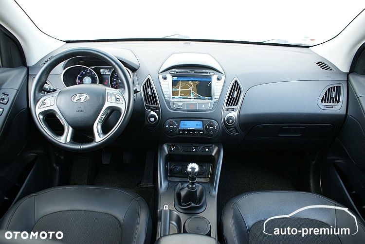 Hyundai ix35 1.6 2WD Fifa World Cup Edition - 6