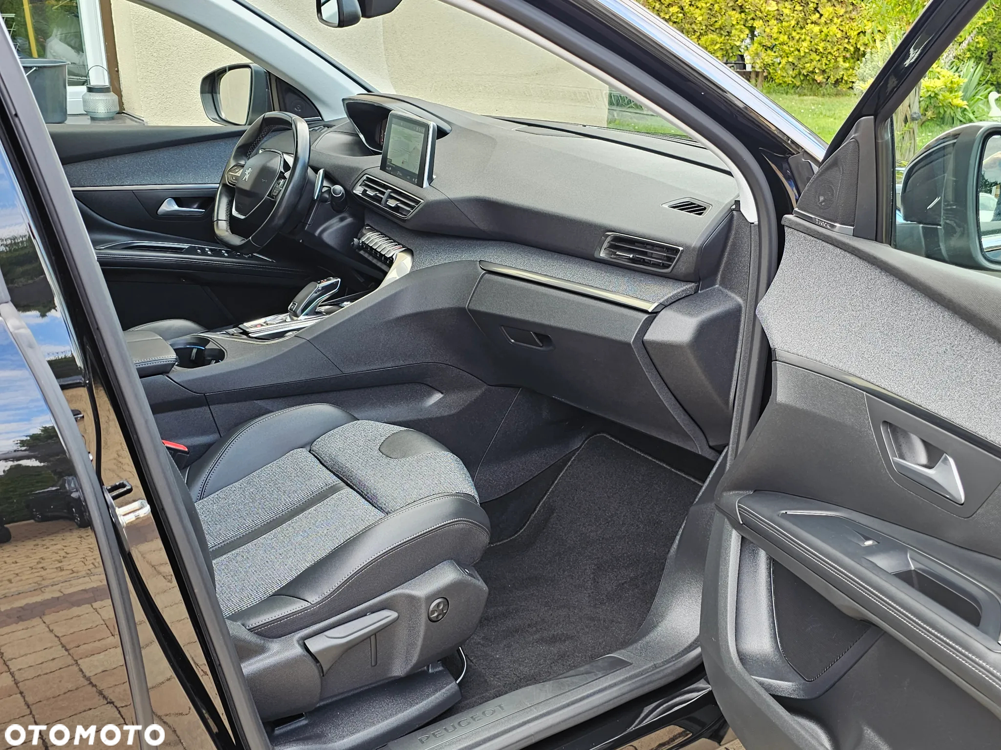 Peugeot 5008 2.0 BlueHDI GT S&S EAT8 - 33