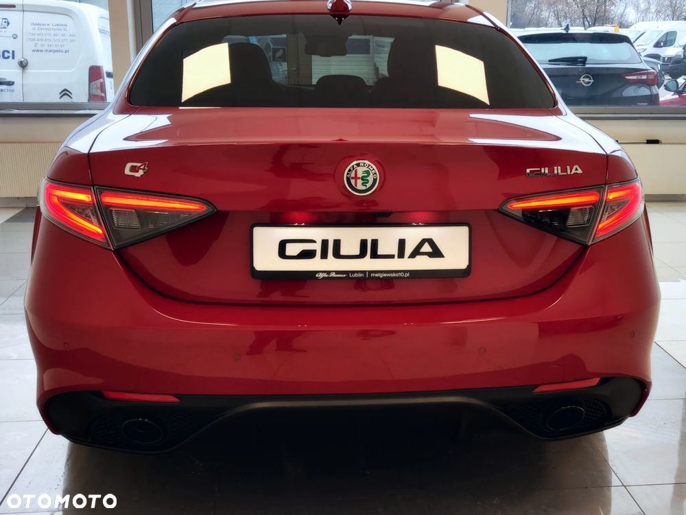 Alfa Romeo Giulia 2.0 Turbo Veloce Q4 - 6
