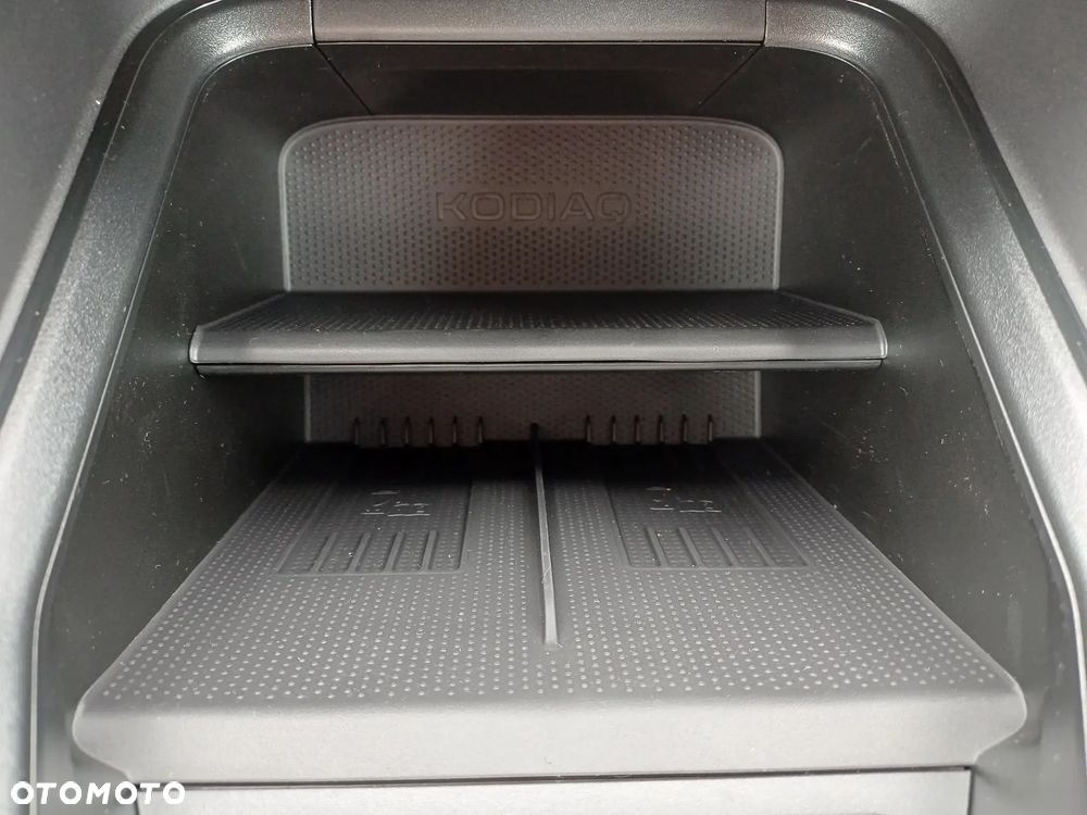 Skoda Kodiaq 2.0 TSI 4x4 Drive DSG - 30