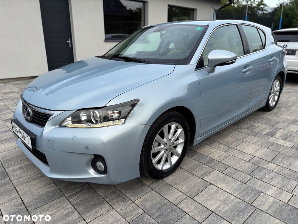 Lexus CT Impression Line - 18