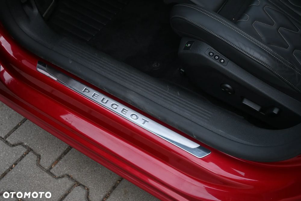 Peugeot 508 2.0 BlueHDi GT S&S - 28