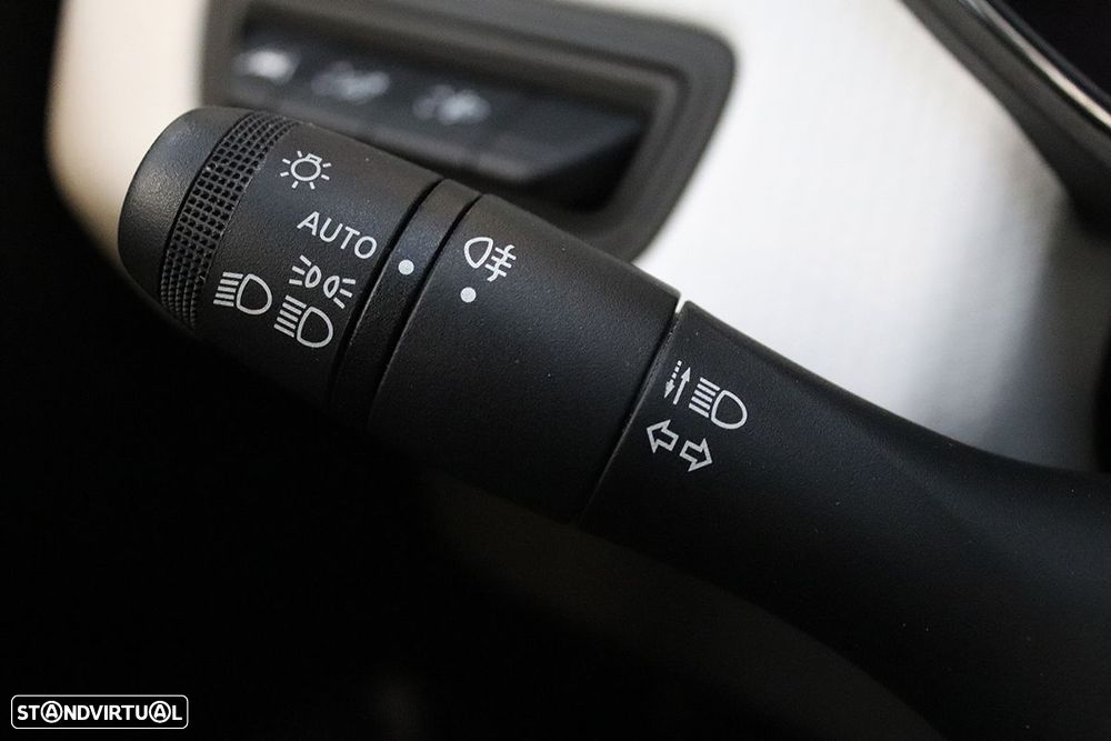 Renault Clio 1.0 TCe Evolution - 17