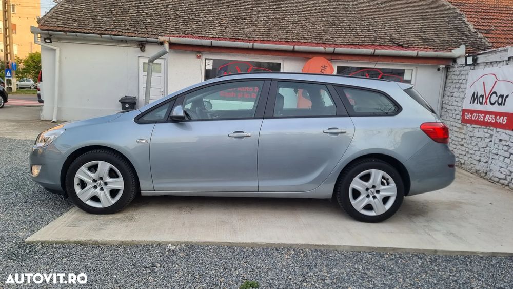 Opel Astra 1.7 CDTI DPF 150 Jahre - 10