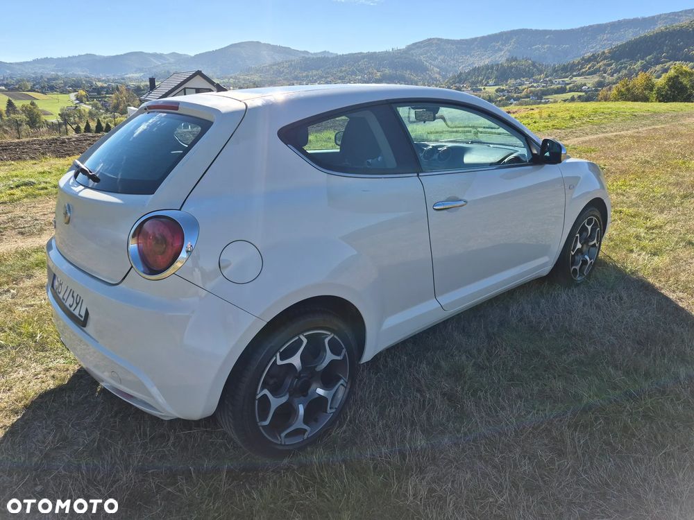 Alfa Romeo Mito 1.4 MultiAir Distinctive - 12