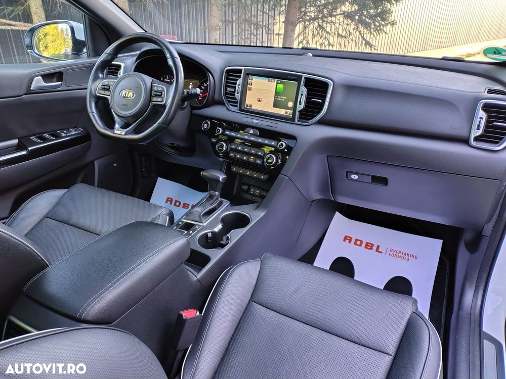 Kia Sportage 2,0 CRDI AWD Aut. GT Line - 10