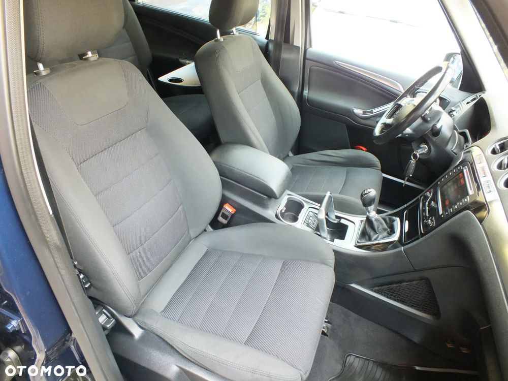 Ford Galaxy 1.6 T Platinium X (Titanium) - 16