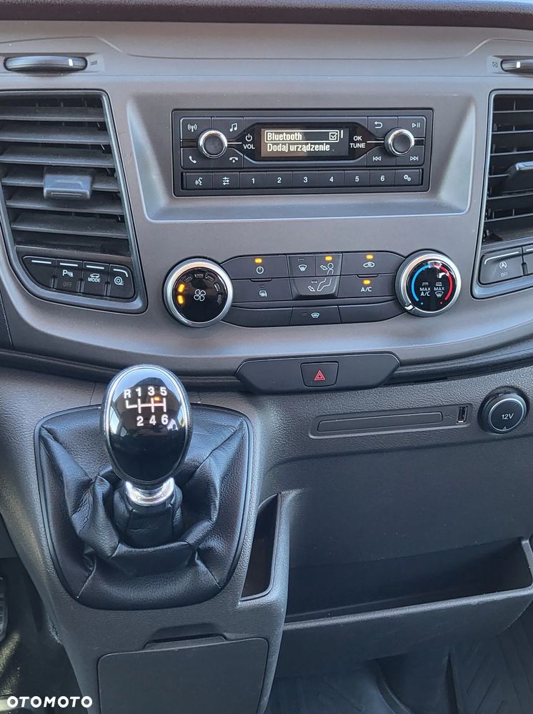 Ford Transit - 10