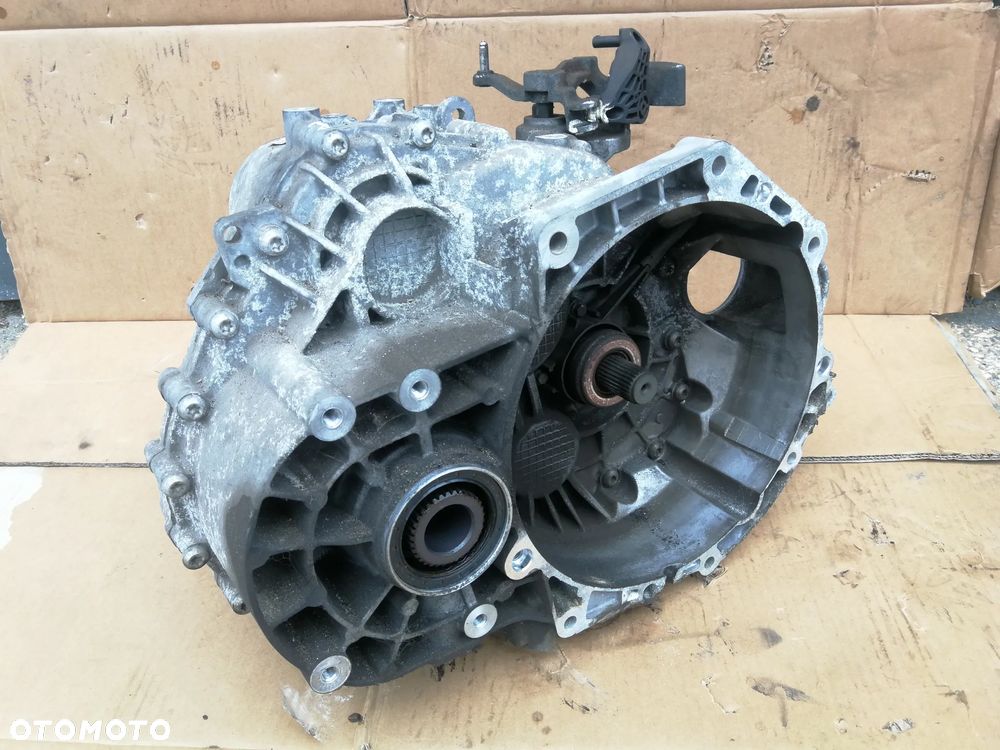 Tiguan 5N0 Skrzynia biegów LMU 2.0 tdi  4X4 - 1