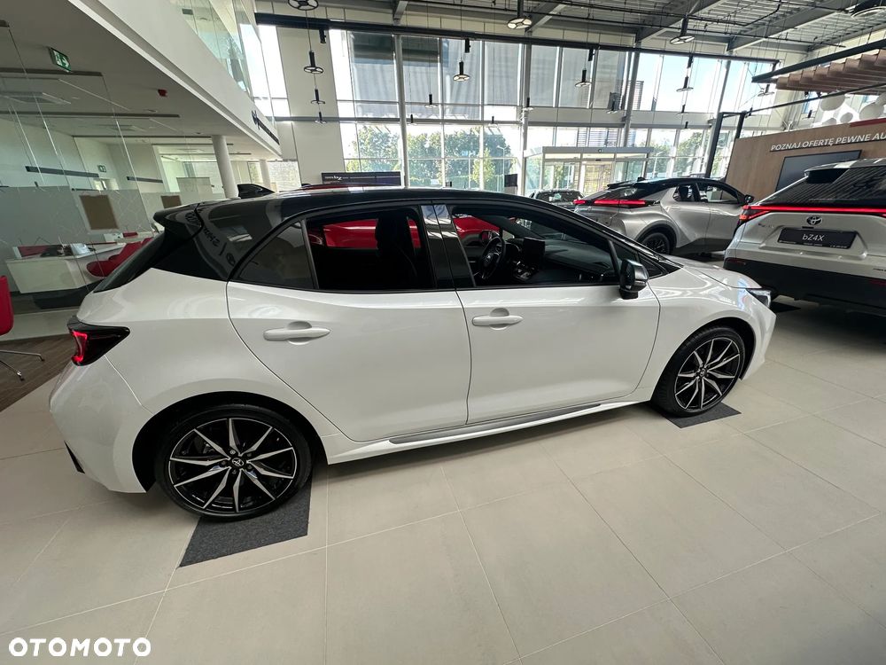 Toyota Corolla 1.8 Hybrid GR Sport - 4