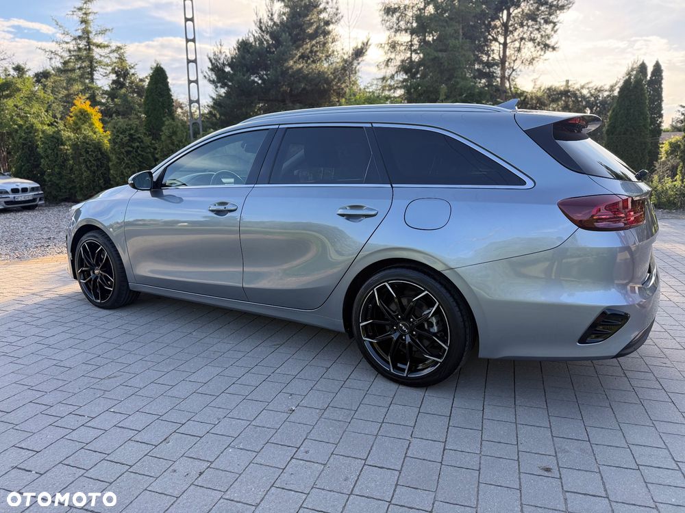 Kia Ceed 1.6 CRDi SCR L Business Line Plus DCT - 11