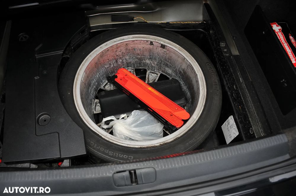 Volkswagen Passat CC - 25