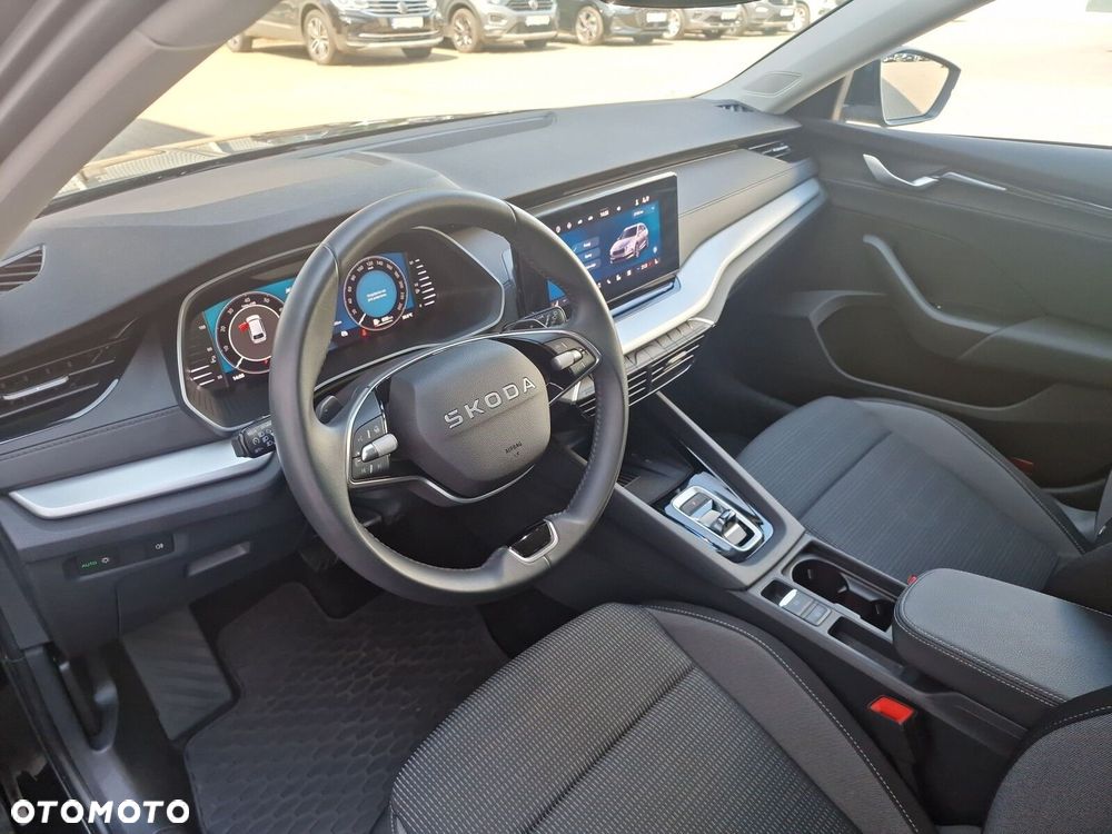 Skoda Octavia 1.5 TSI mHEV Selection DSG - 10