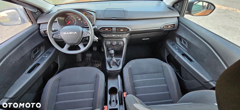 Dacia Sandero Stepway - 12