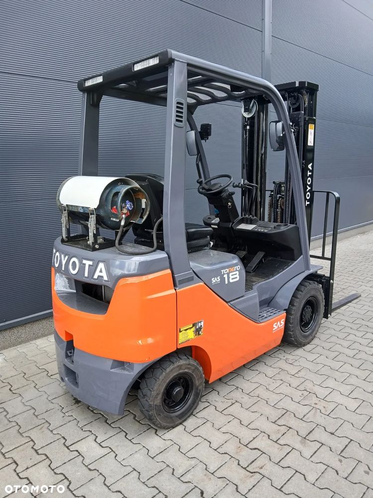 Toyota 02-8FGF18 - 6