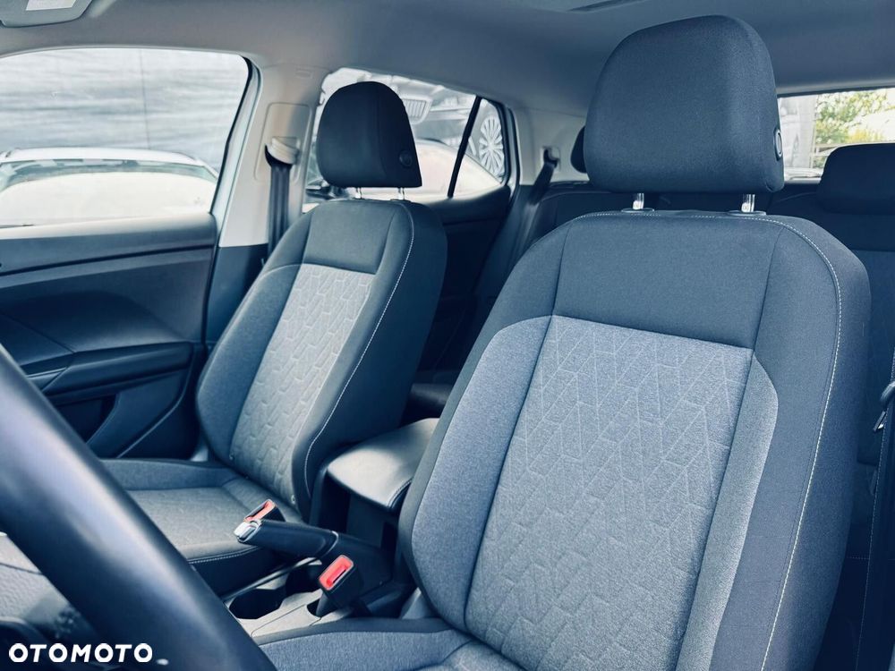 Volkswagen T-Cross - 11