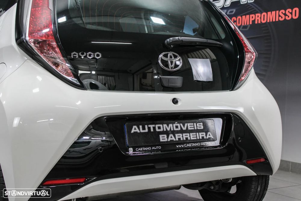 Toyota Aygo 1.0 X-Play+AC+X-Touch - 33