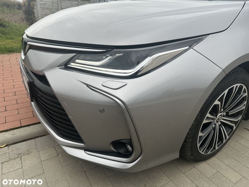 Toyota Corolla 1.8 Hybrid Comfort - 20