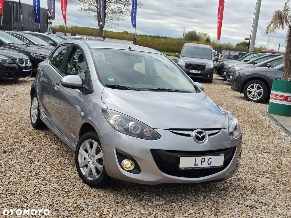 Mazda 2 - 5