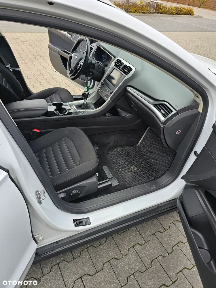 Ford Mondeo 2.0 TDCi Start-Stopp Business Edition - 23