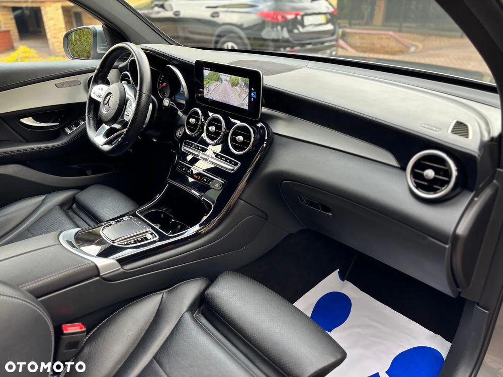 Mercedes-Benz GLC 220 d 4Matic 9G-TRONIC AMG Line - 7
