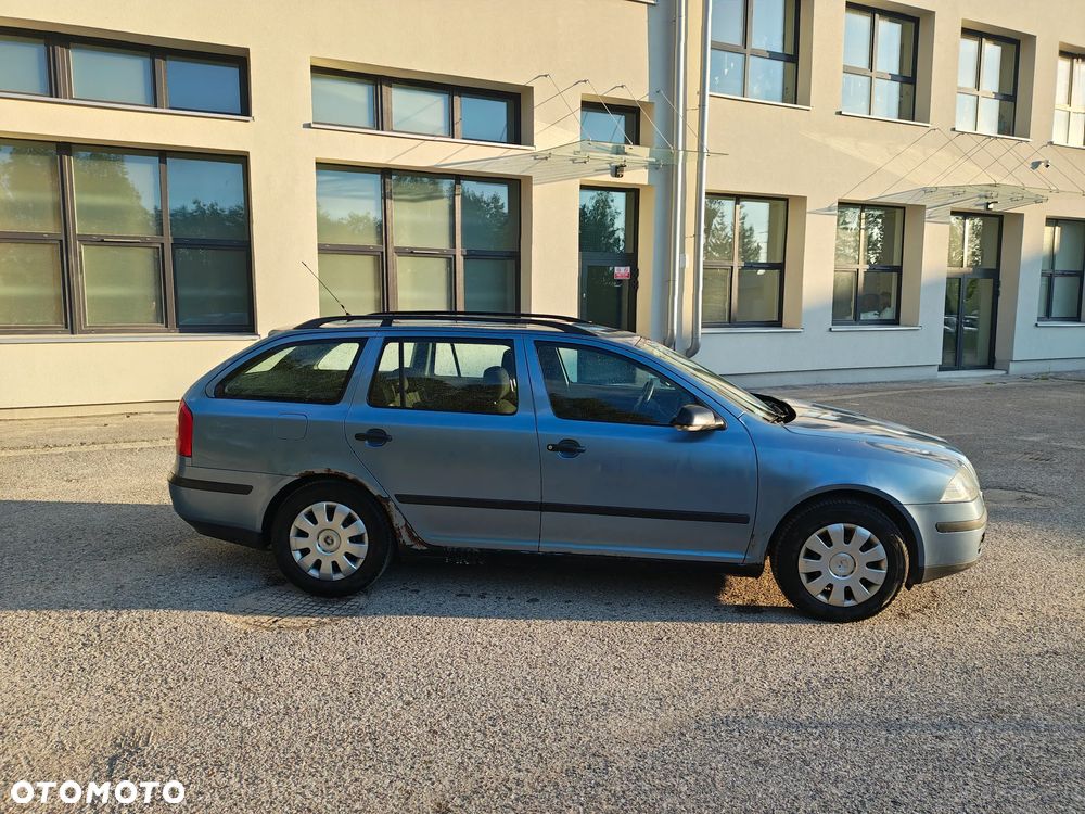 Skoda Octavia 1.6 Mint - 4