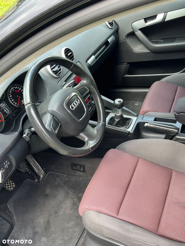 Audi A3 Sportback 1.4 TFSI Ambition - 18