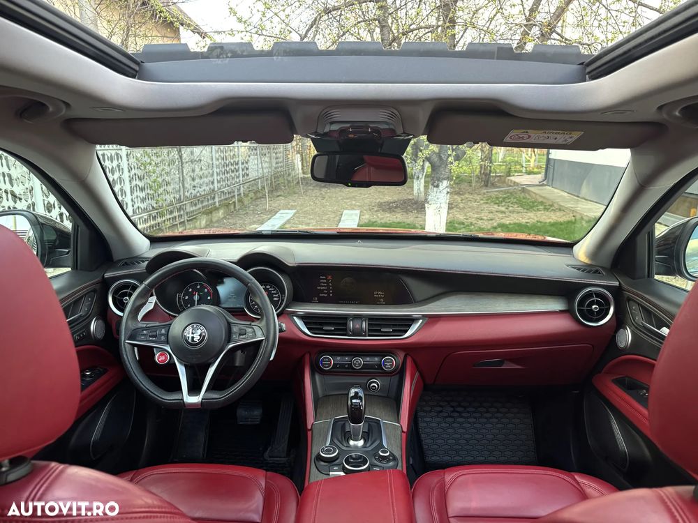 Alfa Romeo Stelvio 2.2 16V AT8 Q4 Lusso Ti - 9
