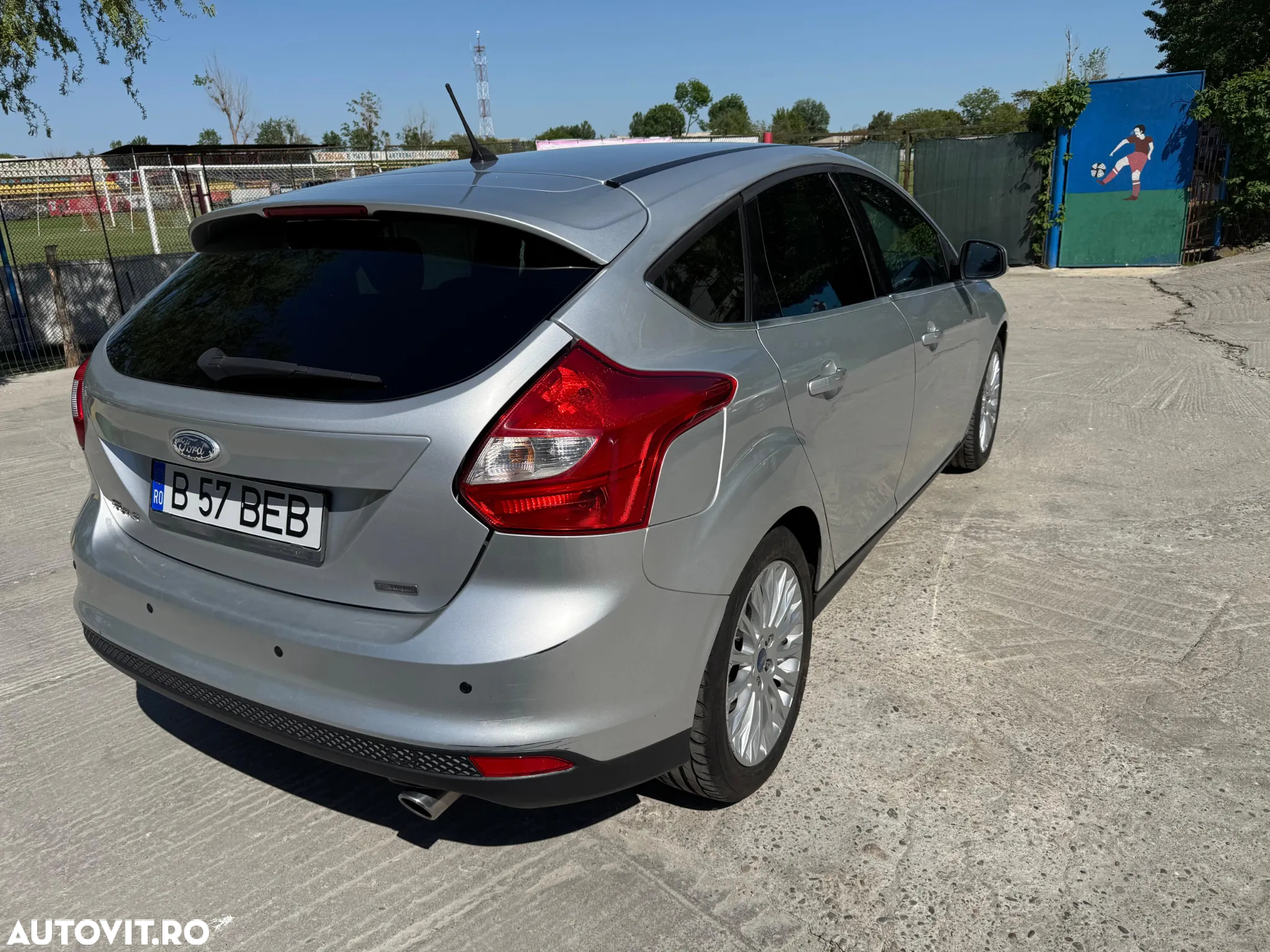 Ford Focus 1.6 Ecoboost Start Stop Titanium - 11