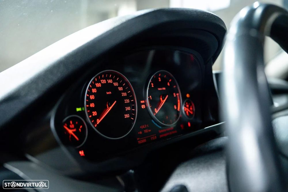 BMW X5 25 d sDrive Comfort 7L - 14