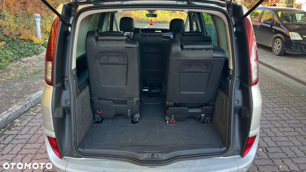 Opel Zafira 1.7 CDTI Essentia - 32